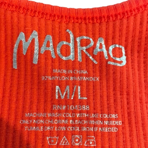 Madrag Bodysuit Red Ribbed Thong Button Crotch Size M - Picture 3 of 3